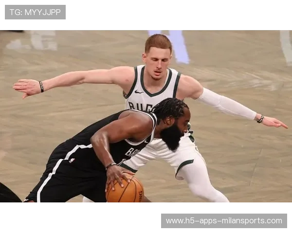 主力后卫训练中重摔，赛季报销风险极高