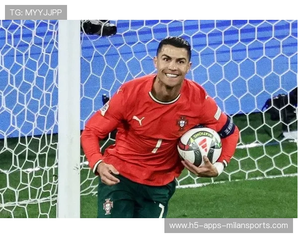 C罗关键时刻爆发成常态：领跑足球世界的永恒奇迹