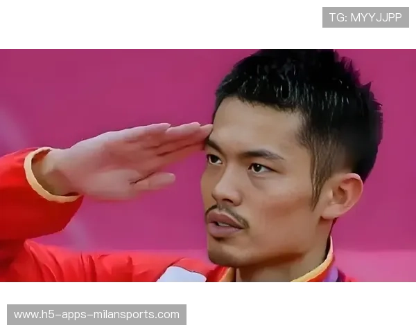 国羽新秀爆红：打法像巅峰林丹